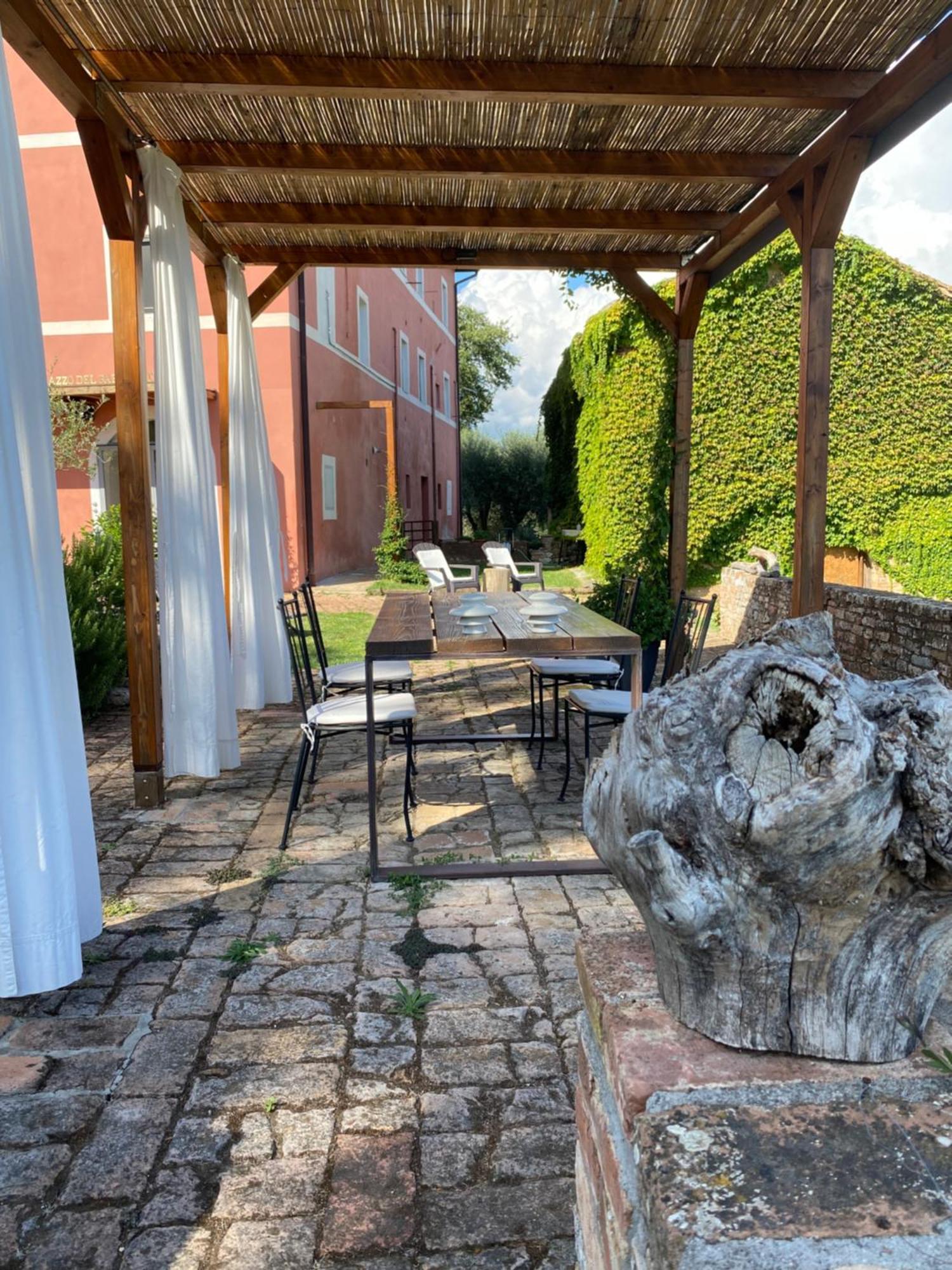 Palazzo Del Papa Country Suites Siena Exterior foto